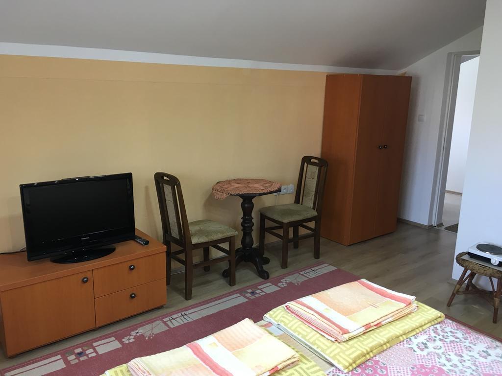 Pansion Velickovic Apartment Niska Banja