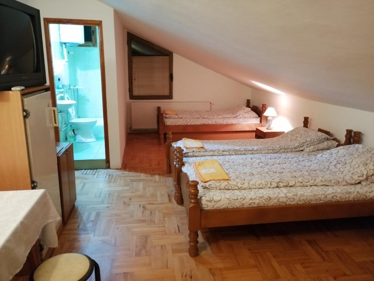 Pansion Velickovic Apartment *
